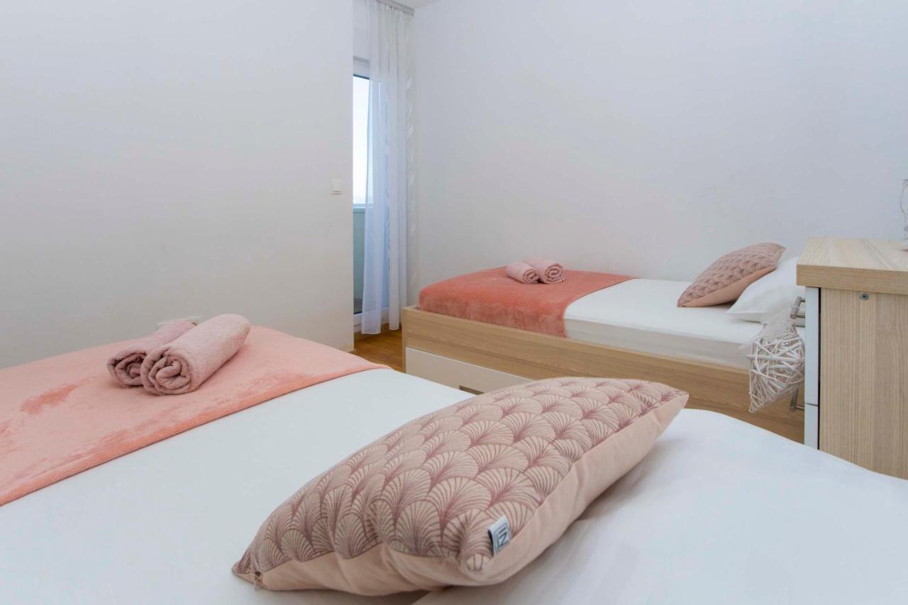 Apartment Lauc Makarska Exterior photo